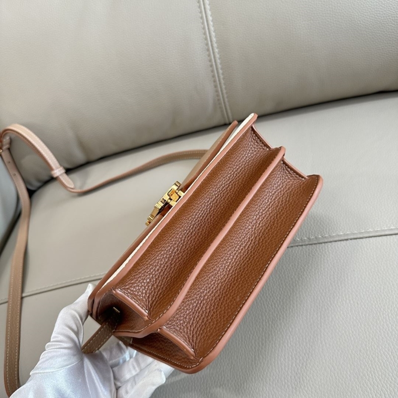 Bv*b*rry satchel bags